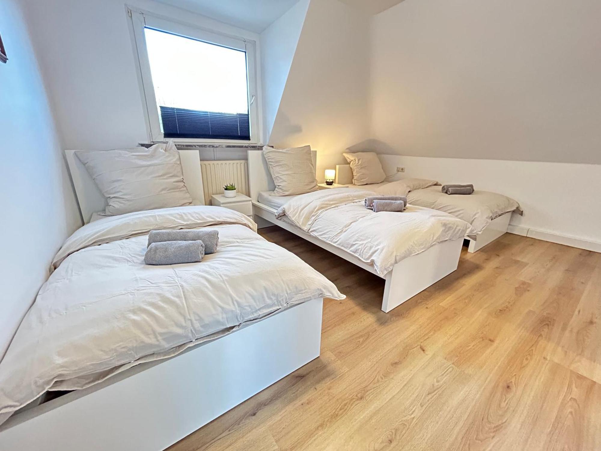 Ferienwohnung I Monteurwohnung, 5G Internet I Netflix อิเซอร์โลห์น ภายนอก รูปภาพ